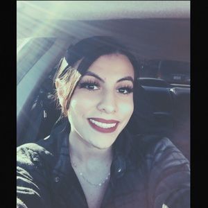 Meet your Posher, Lil